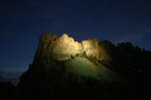 Mount Rushmore by night