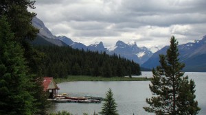 maligne_lake